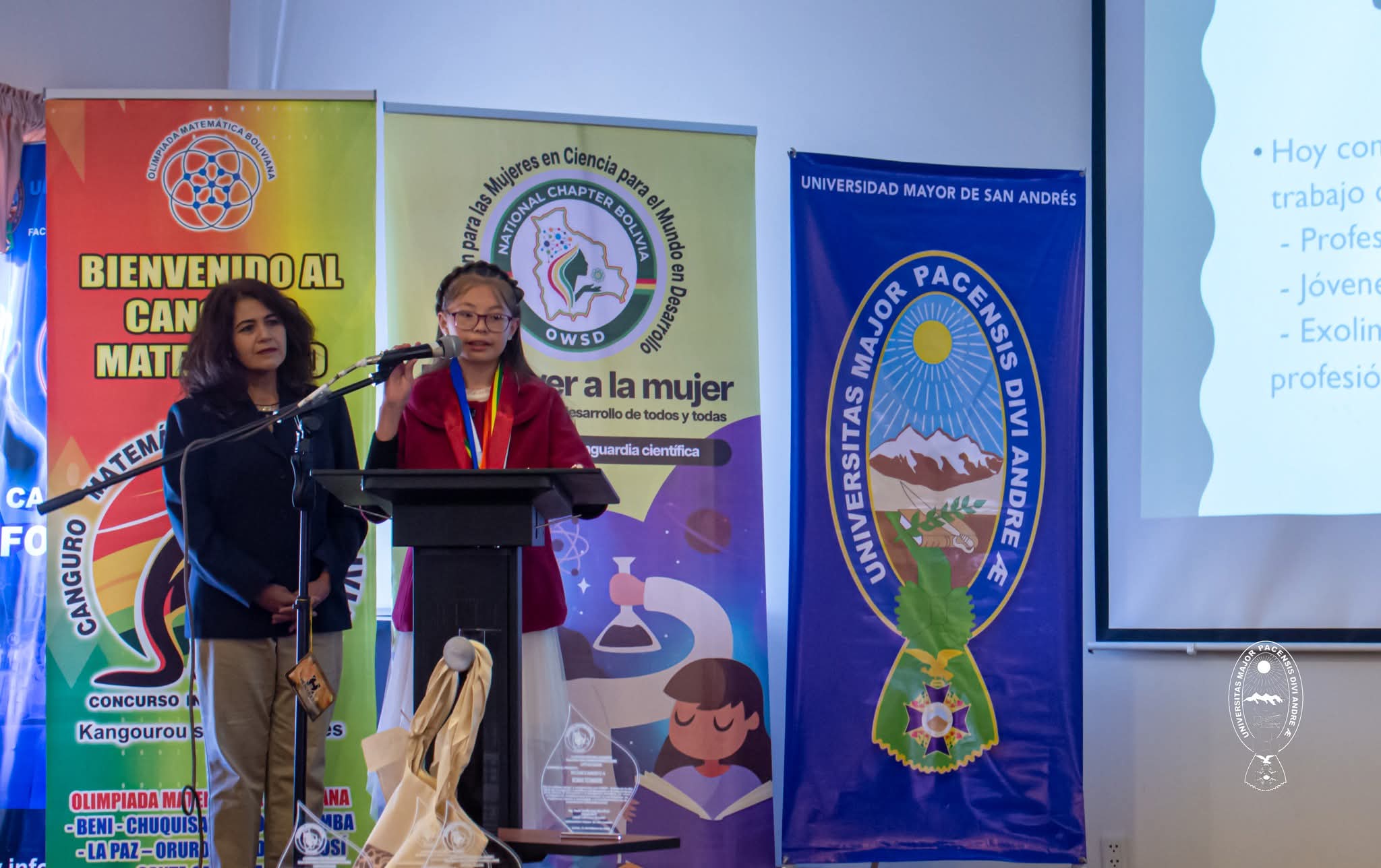 UMSA reúne a científicas y estudiantes para inspirar a futuras generaciones en áreas STEM